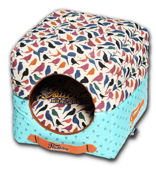 Touchdog ® Chirpin-Avery Convertible and Reversible Squared 2-in-1 Collapsible Dog House Bed