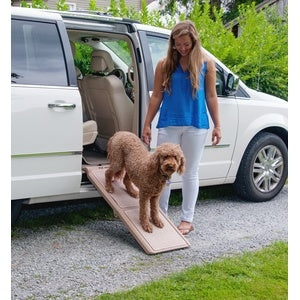 Pet Gear Short Bi Fold Pet Ramp SupertraX