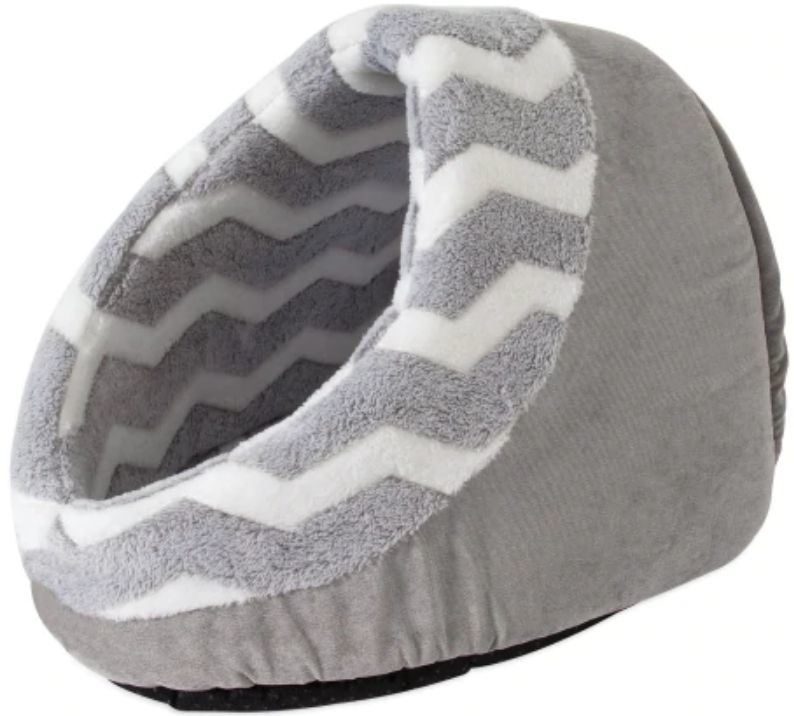 Precision Pet Snoozz ZigZag Hide And Seek Pet Bed Gray And White 13inch wide